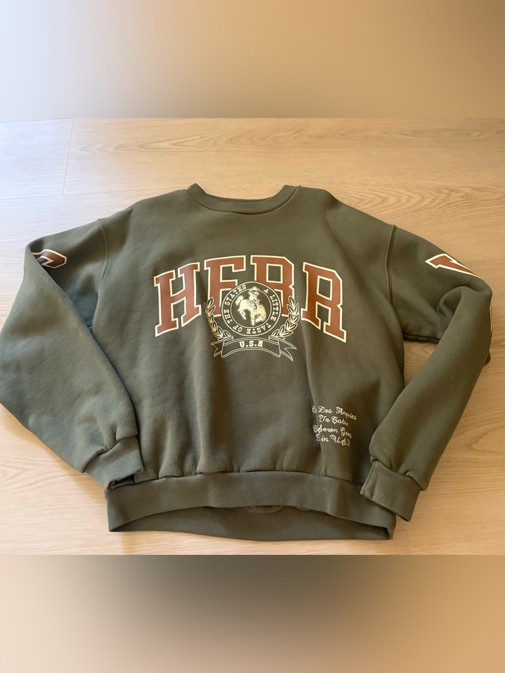 Cherry LA crewneck sweatshirt